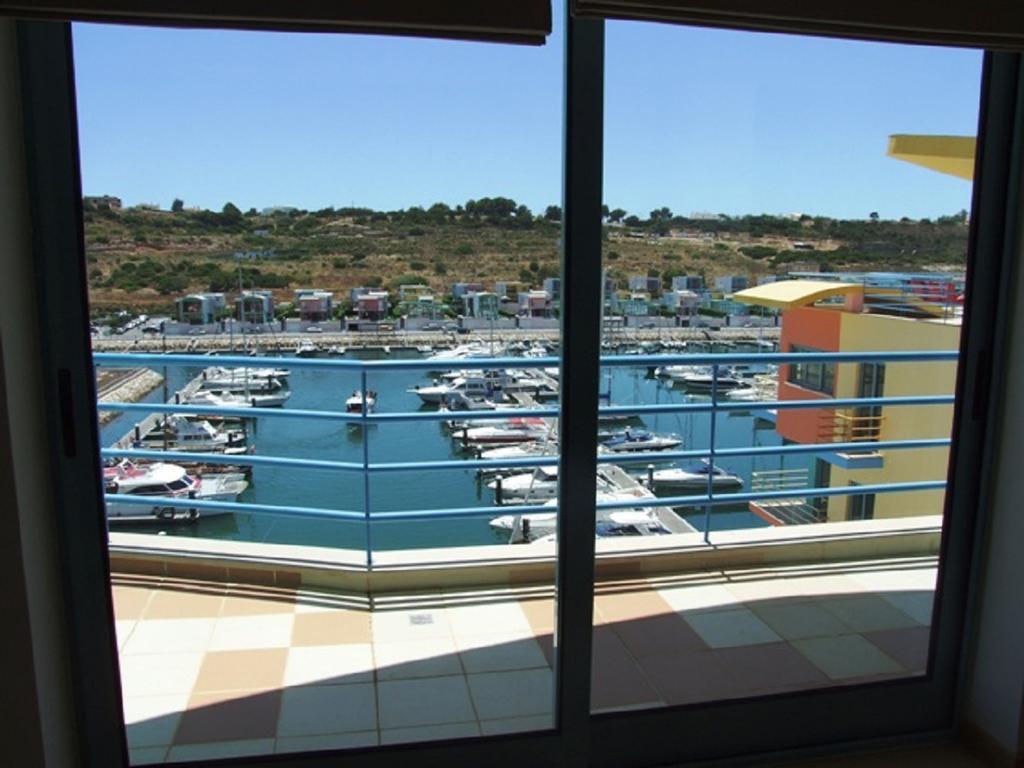 Penthouse Marina Apartment Албуфейра Екстериор снимка